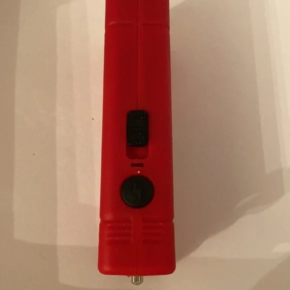 Red taser ❤️ - Picture 6 of 7